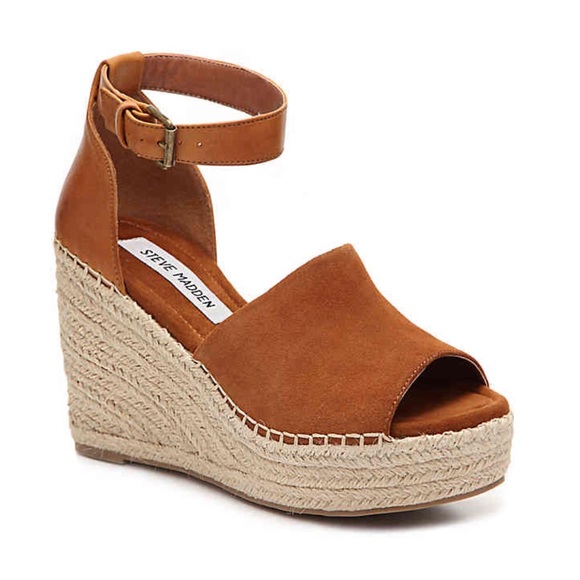 Steve madden sway wedge Clearance